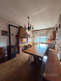 Ampia casa indipendente con giardino