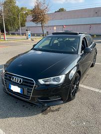 Audi A3 Sportback 1.8 tfsi Attraction s-tronic