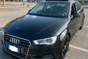 Audi A3 Sportback 1.8 tfsi Attraction s-tronic