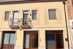 Locale commerciale, negozio, studio medico