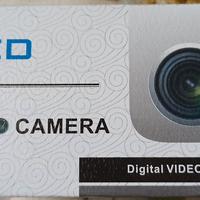 video camera posteriore auto