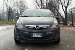 Opel corsa  1.2 Benzina/GPL 