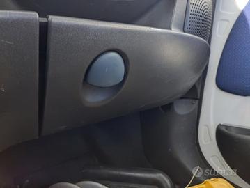 Cassetto portaoggetti FIAT DOBLO del 2002