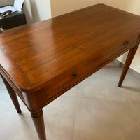 Scrittoio in legno