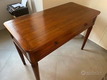 Scrittoio in legno