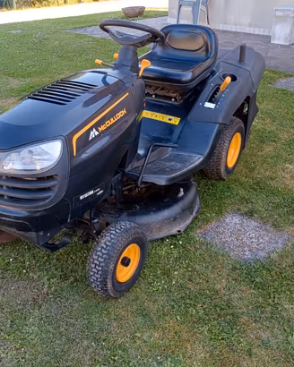 Trattorino  rasaerba McCulloch