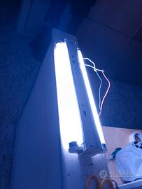 plafoniera con 2 neon per acquario 