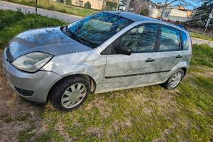 ford fiesta 1,4 diesel affidabile senza pretese