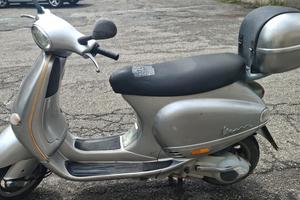 VESPA PIAGGIO ET4 150cc