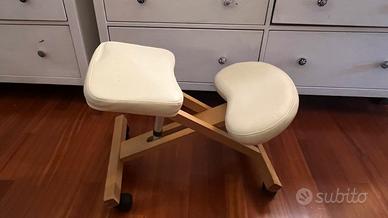 Sedia ergonomica IKEA (inginocchiatoio)