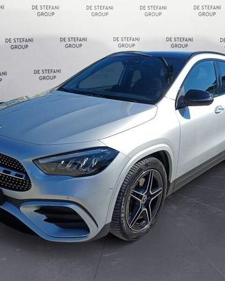 Mercedes-Benz GLA 200 d AMG Line Premium NIGH...