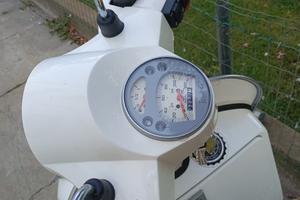 Vespa PX125