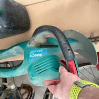 Taglia siepe elettrico