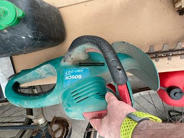 Taglia siepe elettrico