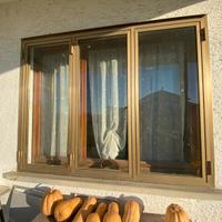 Finestra alluminio tre ante