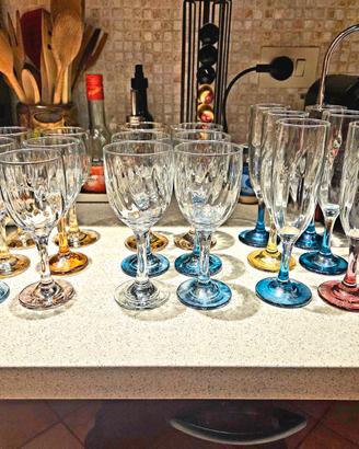 Set 18 pezzi Calici Vetro Gambo Colorato