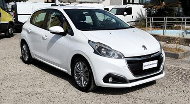 Peugeot 208 5 Porte 208 5p 1.6 bluehdi Active 75cv