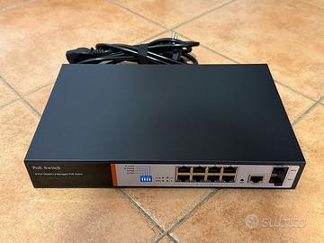 Switch PoE gestito 8 porte + 2 SFP gigabit