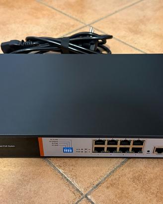 Switch PoE gestito 8 porte + 2 SFP gigabit