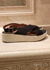 Scarpe estive da donna marca Geox numero 38