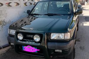 Opel Frontera 2.2 dti anno 2001