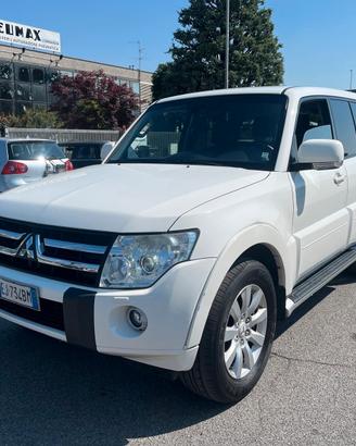 Mitsubishi Pajero 3.2 DI-D 16V 5p. Intense DPF