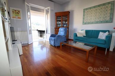 Appartamento di 91 m² con 4 locali a Montevarchi