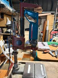 Supporto con trapano