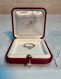 Anello oro bianco con diamante