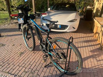 Mtb giant elettrica front