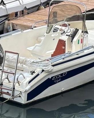 barca EOLO auto svuotante con motore mercury 40 CV