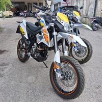 UM DSR SM 125cc MOTARD MOT. APRILIA LC
