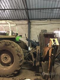 Retroescavatore per trattore