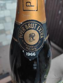 Champagne Extra Brut 1966 