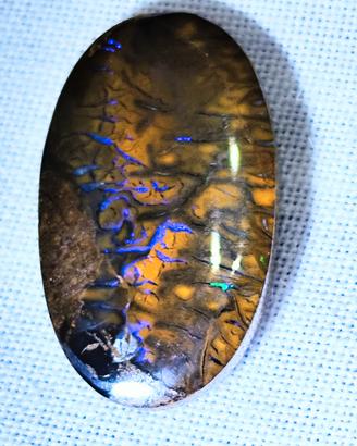 Opale naturale Boulder 6 ct – Queensland