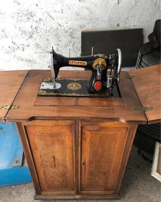 Macchina da cucire DIAMANT epoca collezione