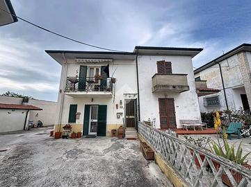 3 LOCALI A PISA