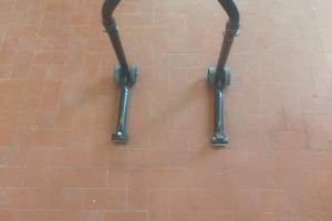 Cavalletto universale per moto