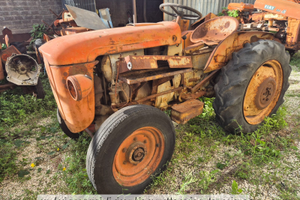 Pezzi di ricambio per trattori