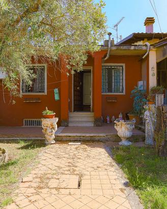 Palestrina: villa bifamiliare su due livelli