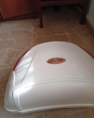 Bauletto per moto e scooter capiente come nuovo