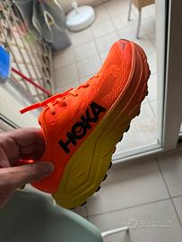 Hoka Challenger 8