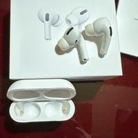 AirPods pro di 1^ generazione Apple