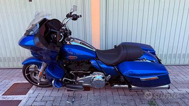 Road glide 2024