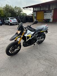 Aprilia dorosoduro