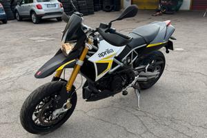 Aprilia dorosoduro