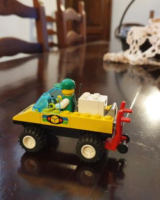 Lego Package Pick-Up 6325