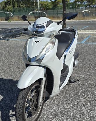 Honda sh 300
