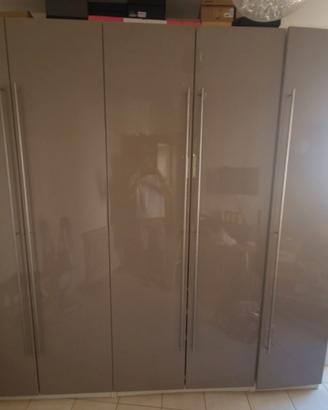 Armadio IKEA 5 ante lucido con LED