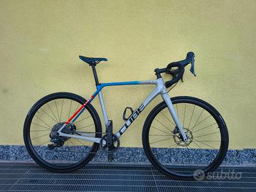 Bici Gravel Strada Ciclocross Cube 28"